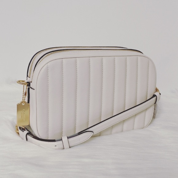 New💃Coach Jes Crossbody With Linear Quilting - Picture 4 of 11
